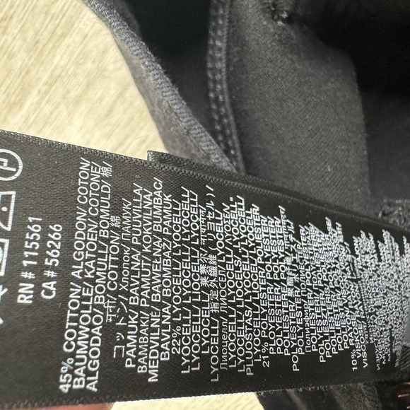 7 FOR ALL MANKIND High Waist Ankle Gwenevere Jeans Black 26 Distressed Stretch - Picture 7 of 12